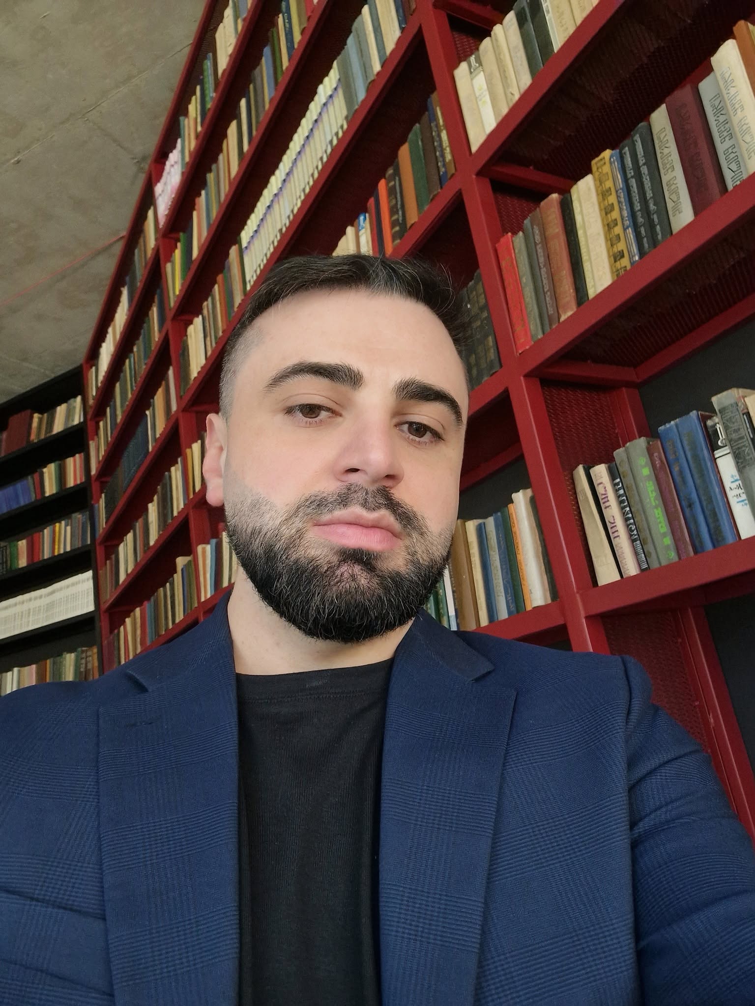 Goga Surguladze in an academic setting